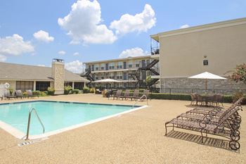 The Summit At Midtown Apartments, 10602 Stone Canyon Road, Dallas, TX